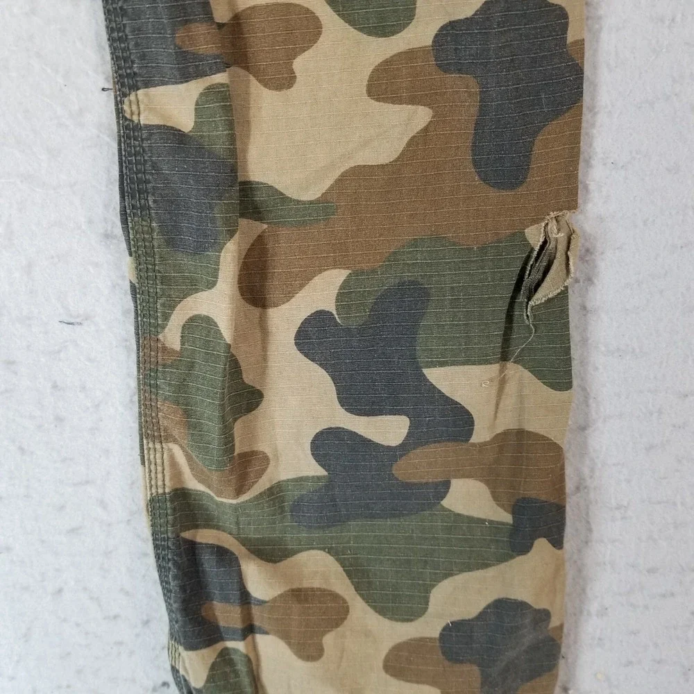 Southpole jeans camo cargo pants men's 32x32 lightweight ripstop flawed